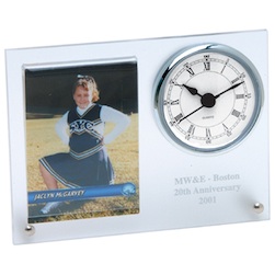 2.5" x 3.5" Studded Picture Frame Clock