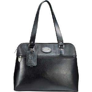 Kenneth Cole "Frame of Reference" Women's Tote   